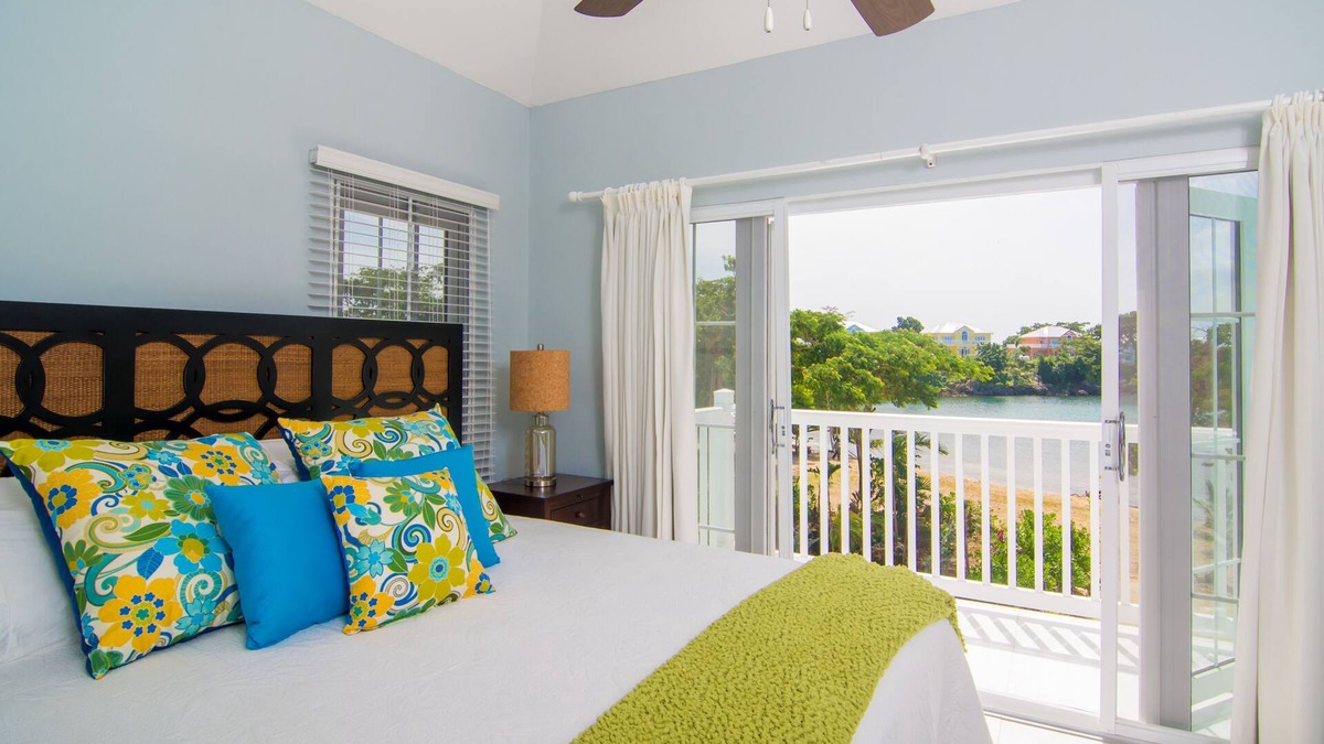 Orange Bay House | Private Oasis in Negril: Beachfront Luxury!