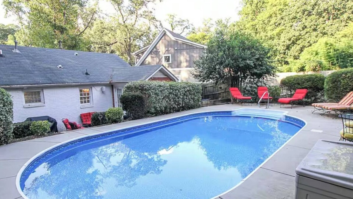 Wilmore House | Private Oasis. Uptown. Pool. Hot Tub. Fire pit. Fenced in Yard