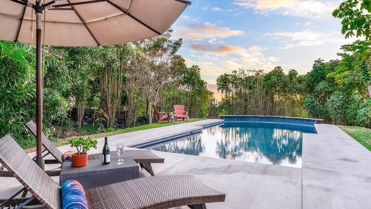 Kona Palisades House | Private ocean view home with dream pool, rooftop deck, vaulted ceilings