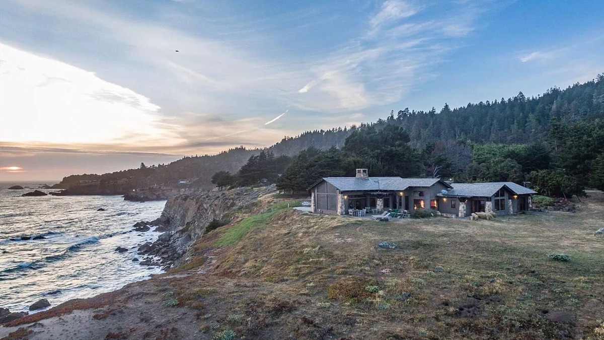 Timber Cove House | Private, Oceanfront Views, Great WiFi, Timber Cove