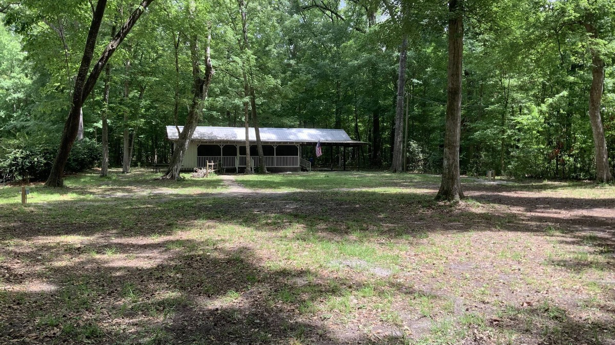 Fort White House | Private one acre wooded lot close to Ichetucknee Springs State Park