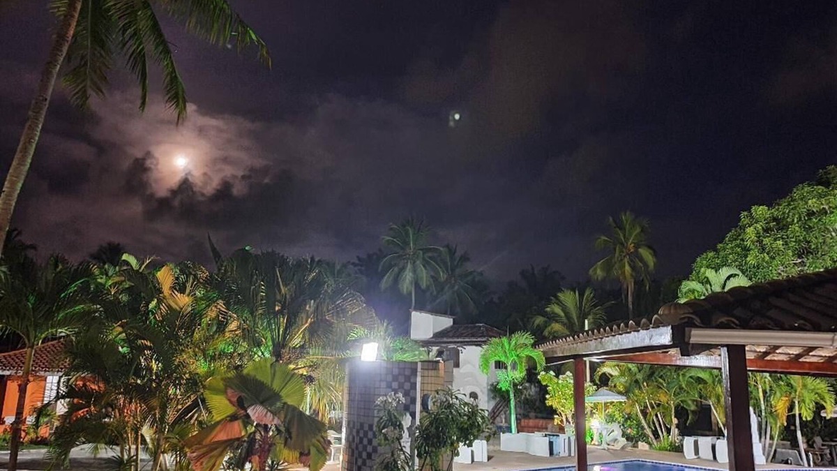 Monte Gordo House | Private paradise next to Guarajuba - Swimming pool, Games Room, Football Field