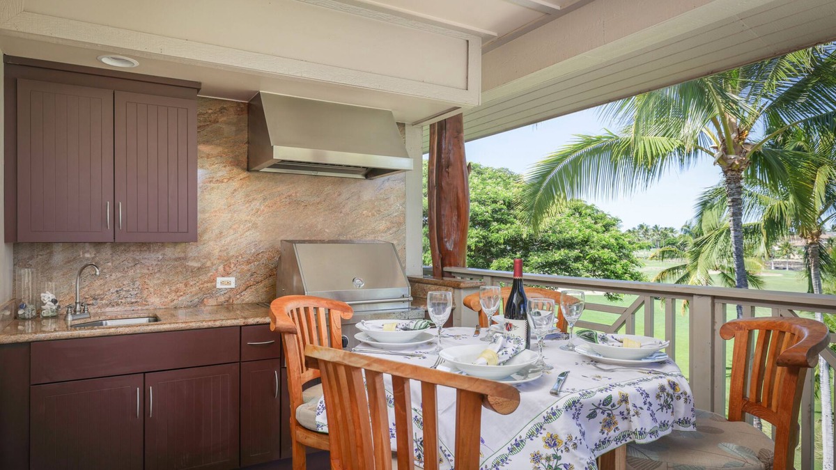 Waikoloa Apartment | Private Penthouse Getaway At Waikoloa Beach Resort 5 minutes from A-Bay Beach