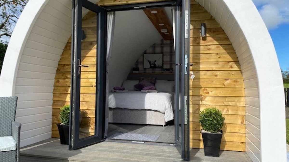 Ballycastle Cabin | Private Pod and Hot Tub 5 minutes from the Beautiful Coastal town of Ballycastle