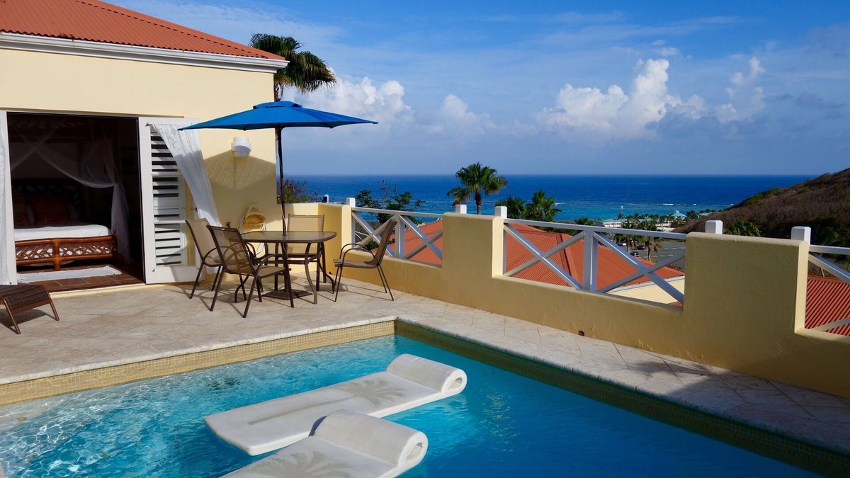 Slob Villa | Private Pool, Ocean View! Enjoy this Amazing Villa!