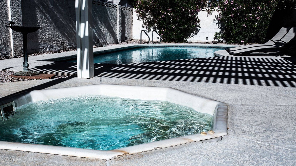Chinatown House | Private Pool/Spa $6Uber to Strip & Conv. Center $14Uber to airport. Sanitized!