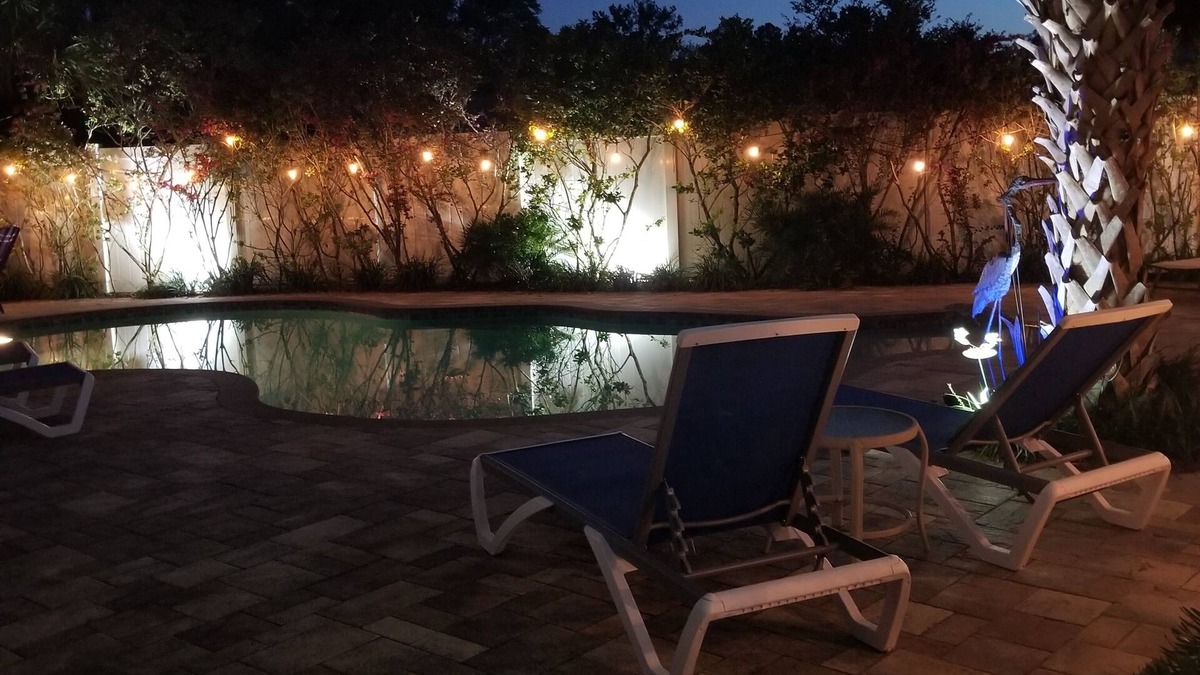 Dunnellon House | Private pool w/tropical Oasis setting and minutes to Rainbow River access