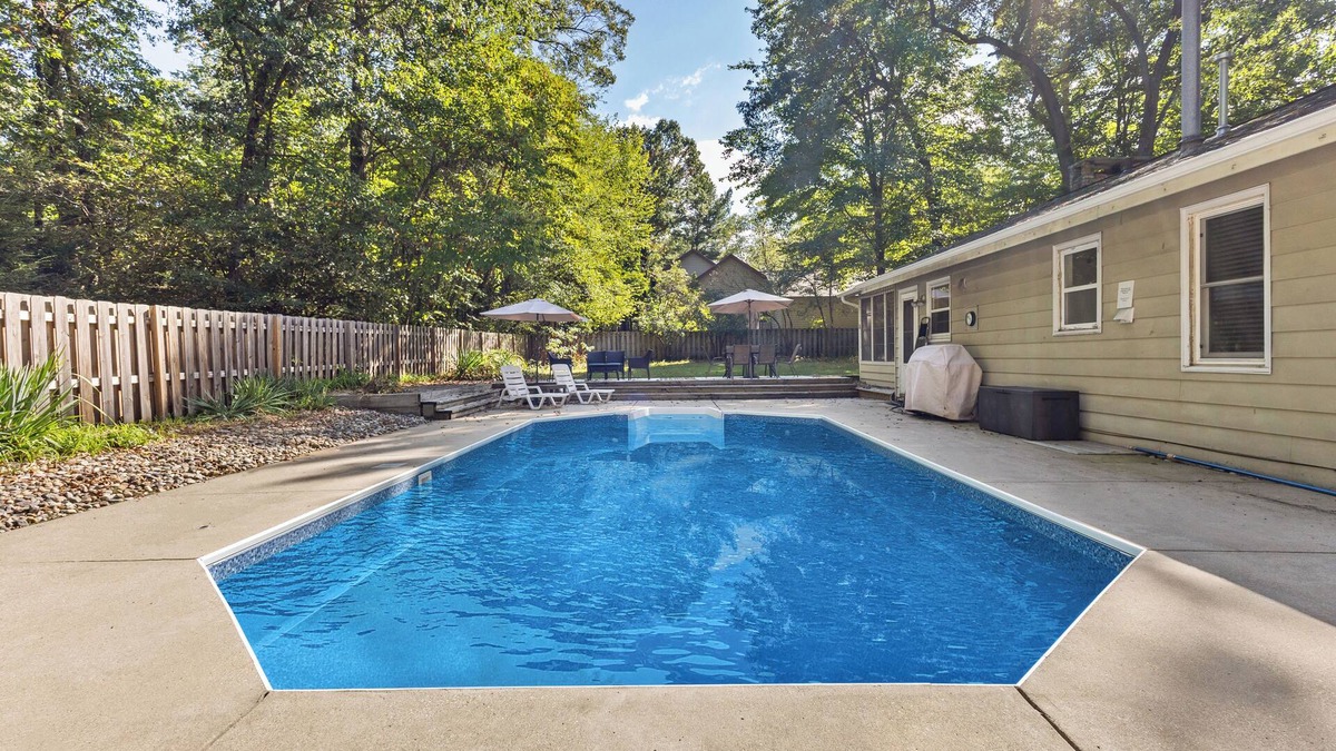 Michiana House | Private Pool, Walk To Beach, Fire Pit, Fireplace