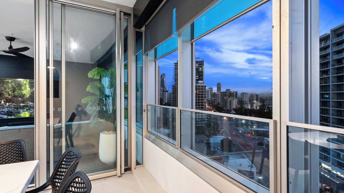 Surfers Paradise Apartment | Private Q Tower Apartments - Wow Stay
