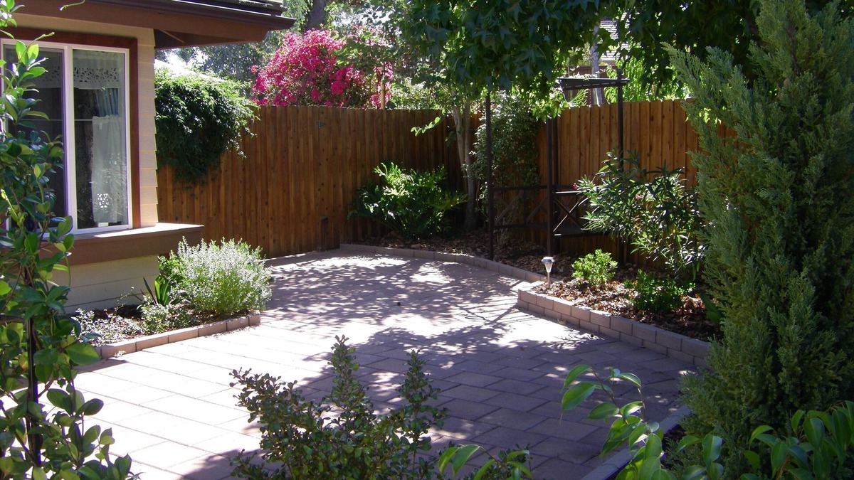 Guajome House | Private Quiet House Centrally Located