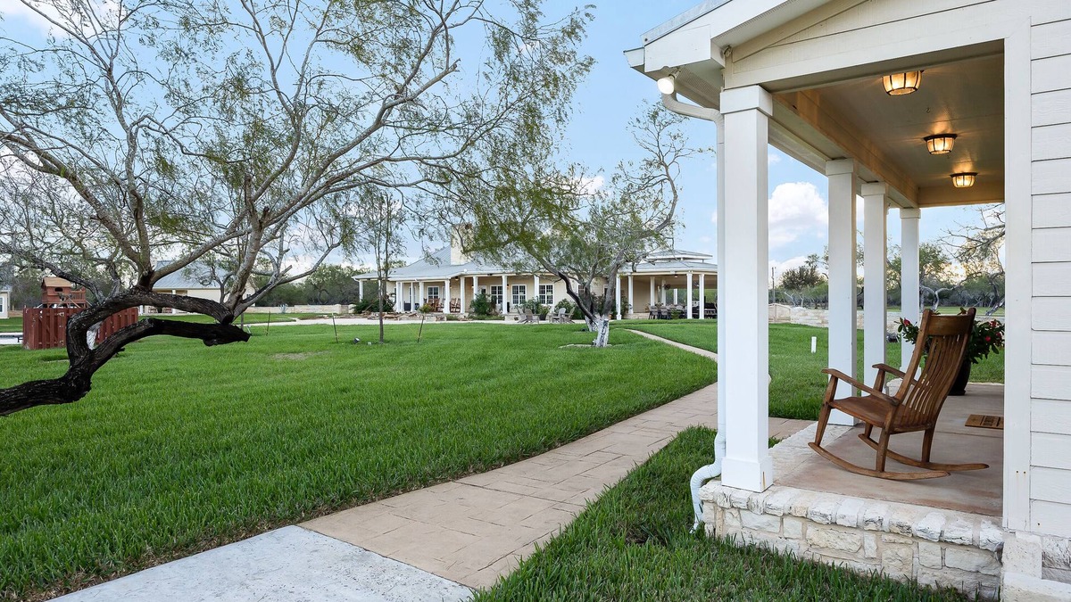 Raymondville Resort | Private Ranch Resort in the Heart of the Rio Grande Valley