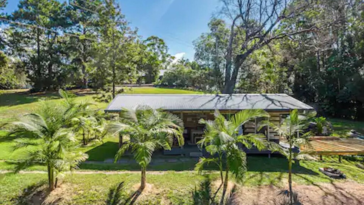 Myocum Cabin | Private relaxing cabin in nature with outdoor bath. 15 mins to Byron Bay town