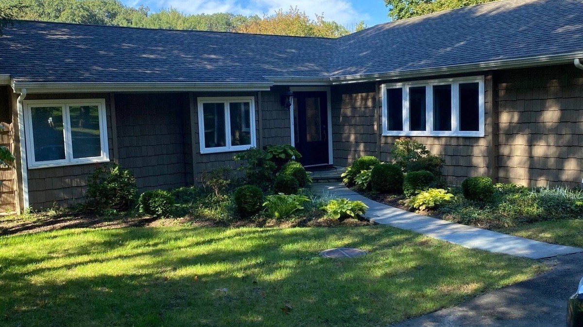 Fairfield House | Private Renovated Home Convenient to Sacred Heart & Fairfield Universities
