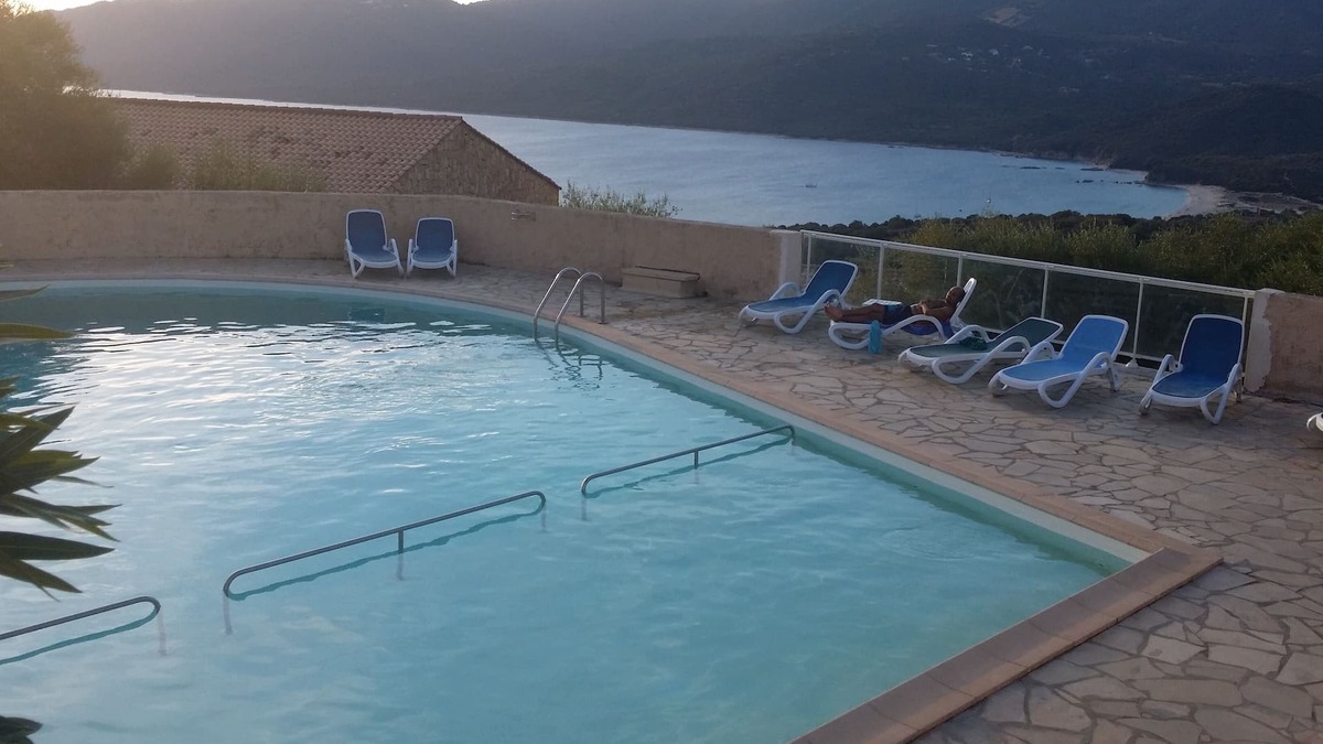 Serra-di-Ferro Villa | Private rent mini villa t2, in very beautiful residence 3 *