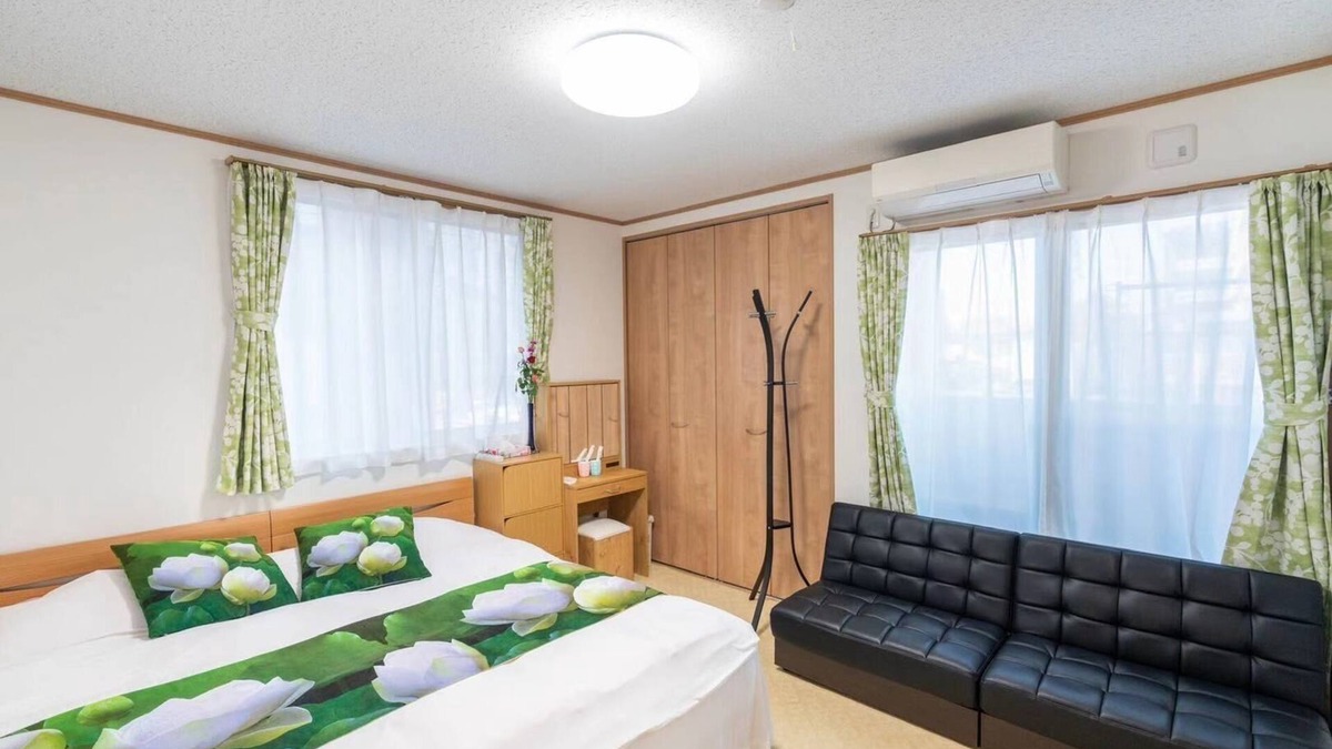 Kawaguchi House | Private rental for up to 9 people 2 minutes wal - Travel Palace Miyuki/Kawaguchi Saitama