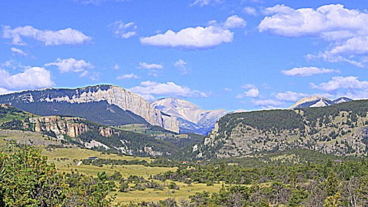 Choteau House | Private Retreat in the Rocky Mountain Front with a Million Dollar View