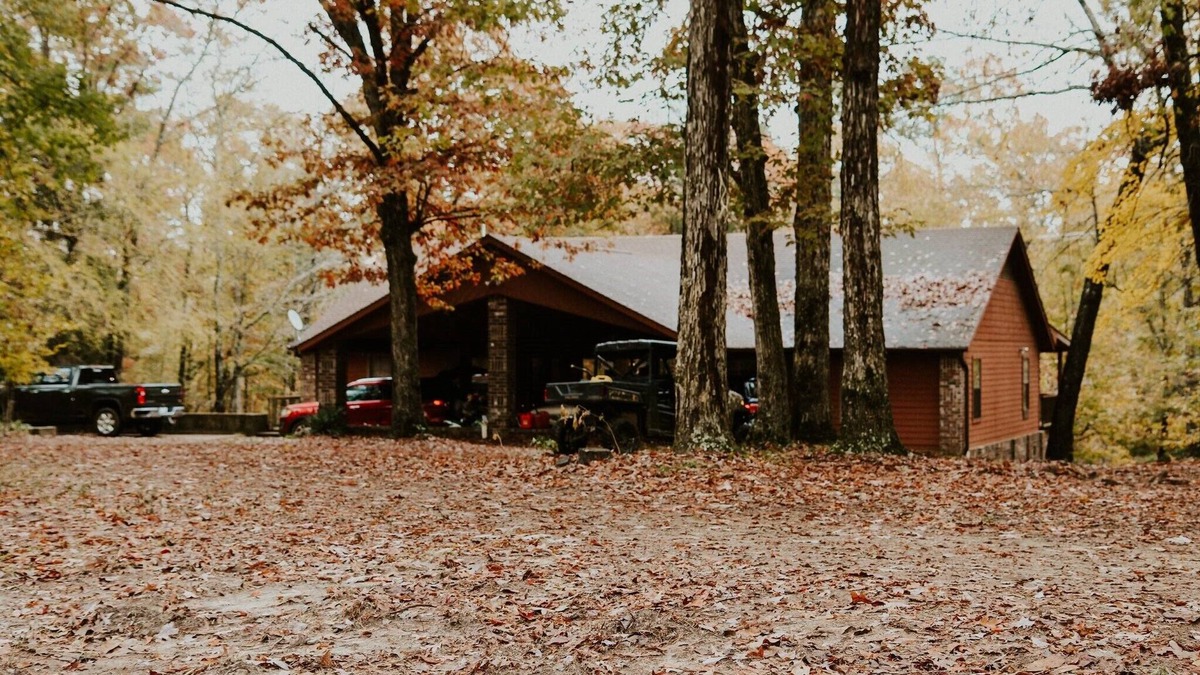 Gilmer House | Private retreat with 30 acre fishing lake