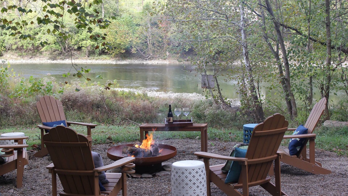 Camp Dennison Cottage | Private River House on 5 acres directly on the Little Miami River