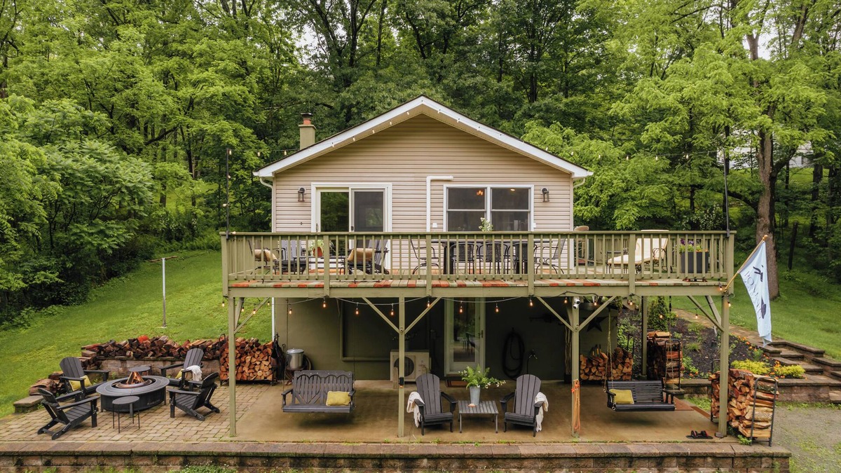 Milanville House | Private Riverfront 50 Acre Farm w/Pond. Dog Friendly