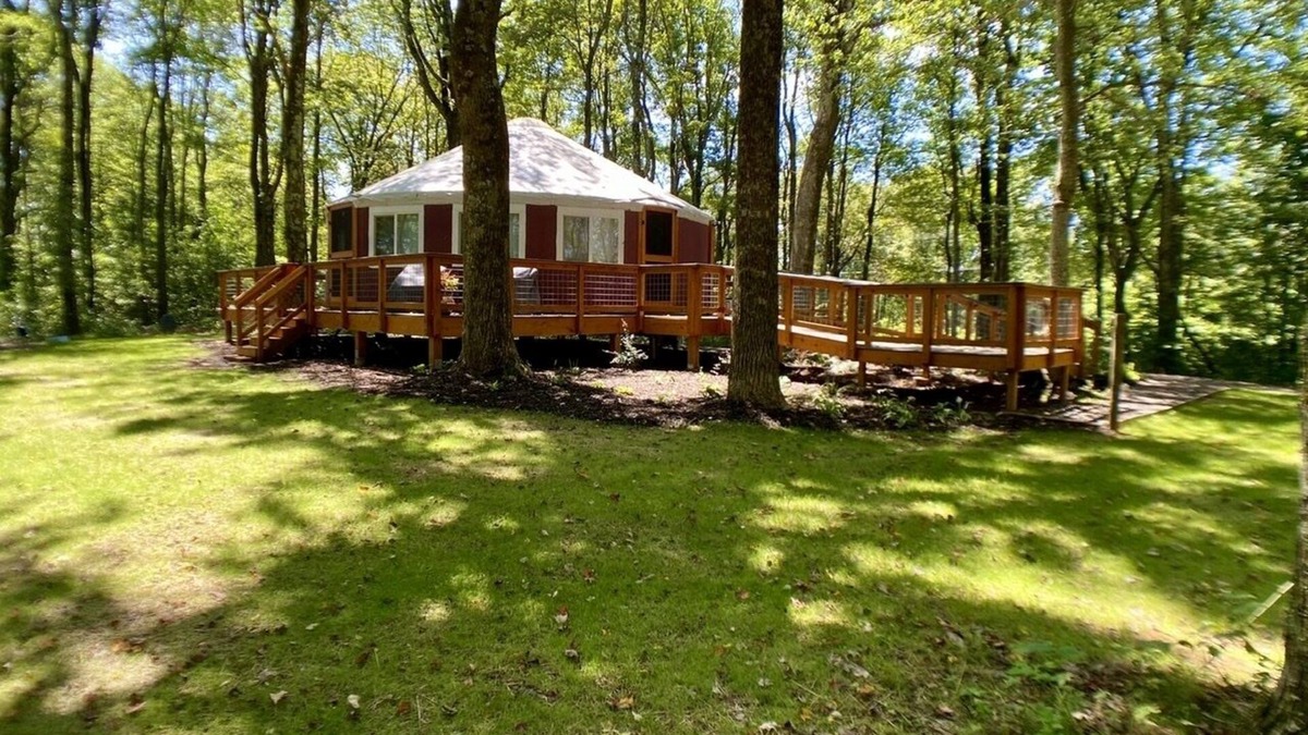 Meadows Of Dan House | Private, romantic 720 ft yurt on dead end road 3.5 miles from Blue Ridge Parkway