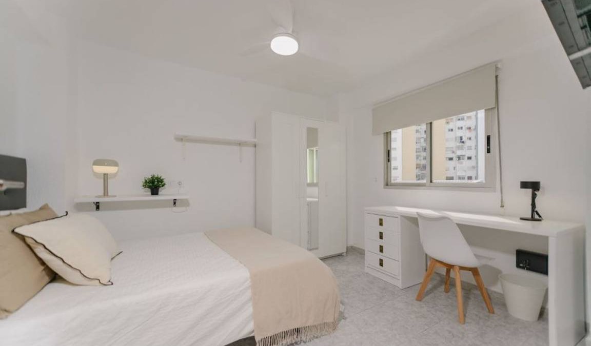 Benicalap Resort | Private room ∙ 1 bedroom ∙ 1 guest