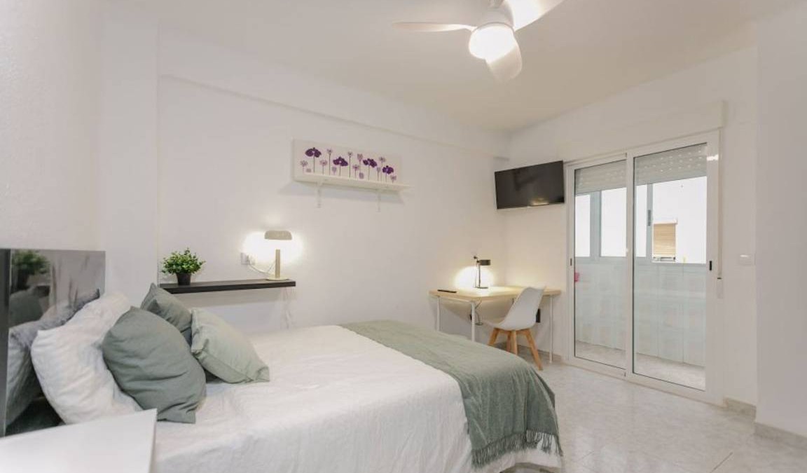 Benicalap Resort | Private room ∙ 1 bedroom ∙ 1 guest