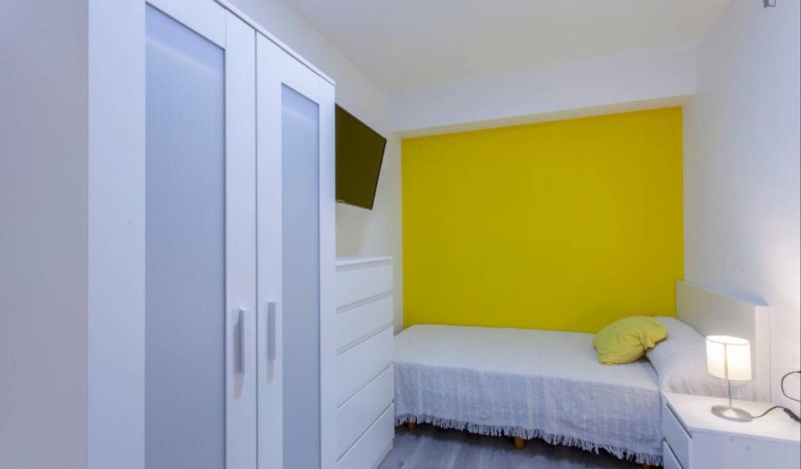Burjasot Resort | Private room ∙ 1 bedroom ∙ 1 guest