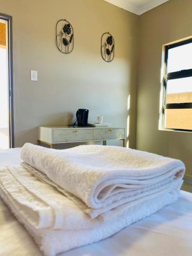 Mahikeng House | Private Room 1 Mahikeng