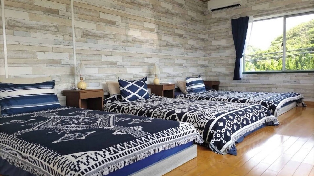 Tottori House | Private room annex overlooking Shirato Beach Pets and meals are available at separate cost and re/Tottori Tottori