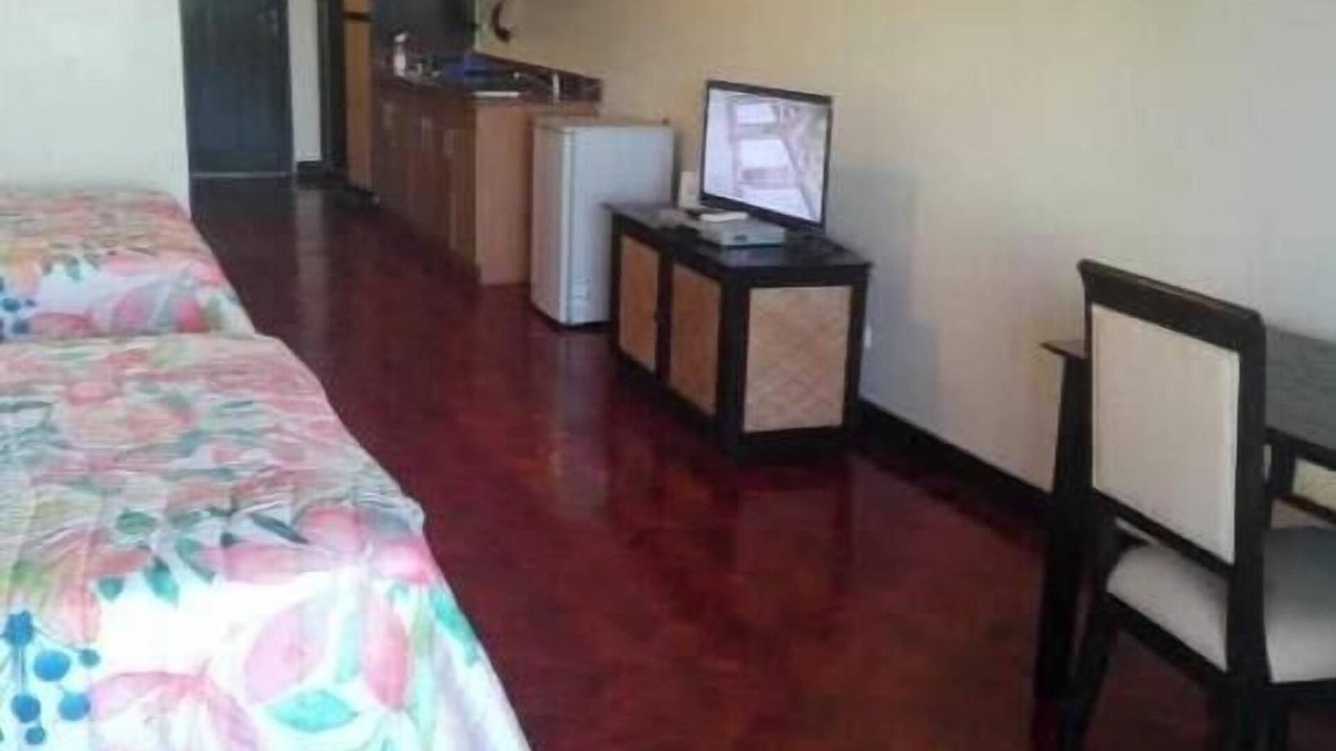 Balabag Apartment | Private room in Alta Vista, Boracay