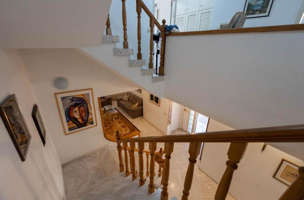 Rishon LeTsiyon House | Private room in great Vila