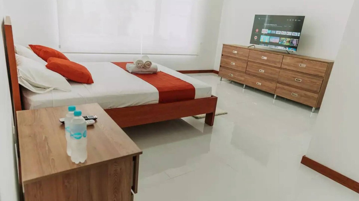 Cojimies Apartment | Private Room Next to the Pool w/Shared Kitchenn