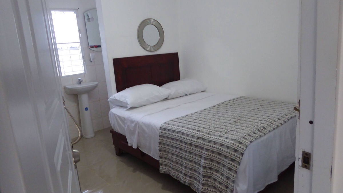 Barrio Las Yaguitas Apartment | Private Room with Kitchen and Laundry