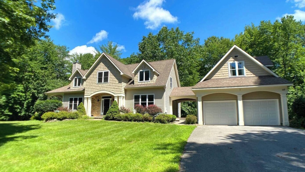 Schuylerville House | Private Saratoga Retreat Close to Track-Town-Shops