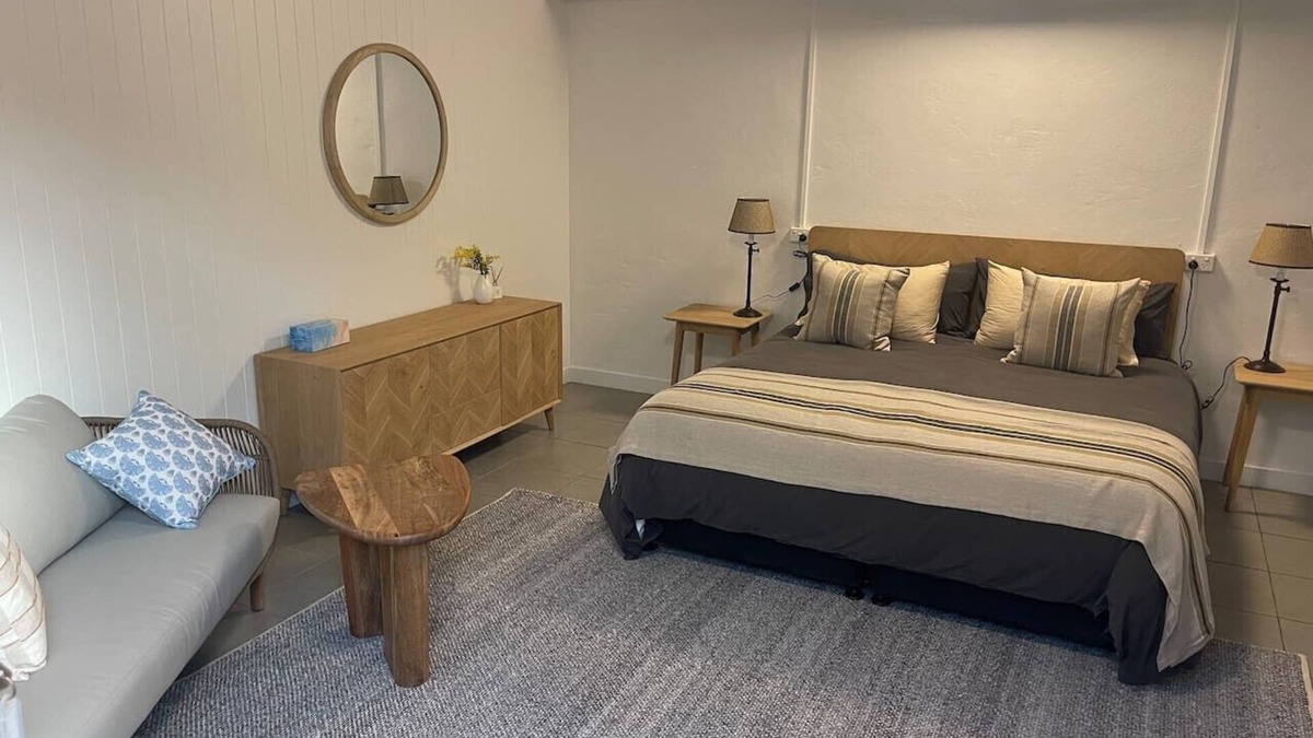 Mission Beach Cottage | Private Seaside Cottage | Rainforest Setting | Walk to Beach | Sleeps 3