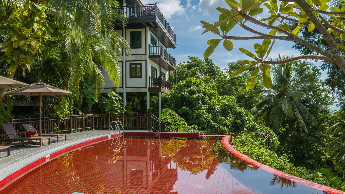 Taling Ngam Villa | Private Seaview Villa behind the Beach within a 5-star branded Resort Samui