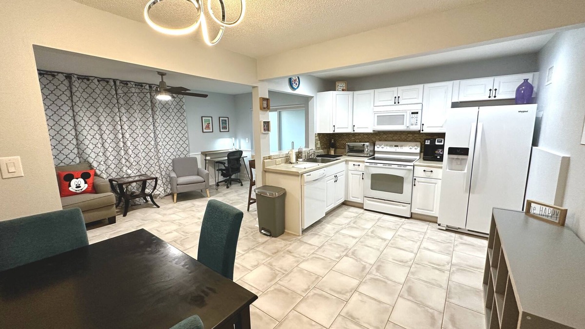 Cypress Gardens House | Private/Spacious 1BR Central Near LegoLand 2 Miles