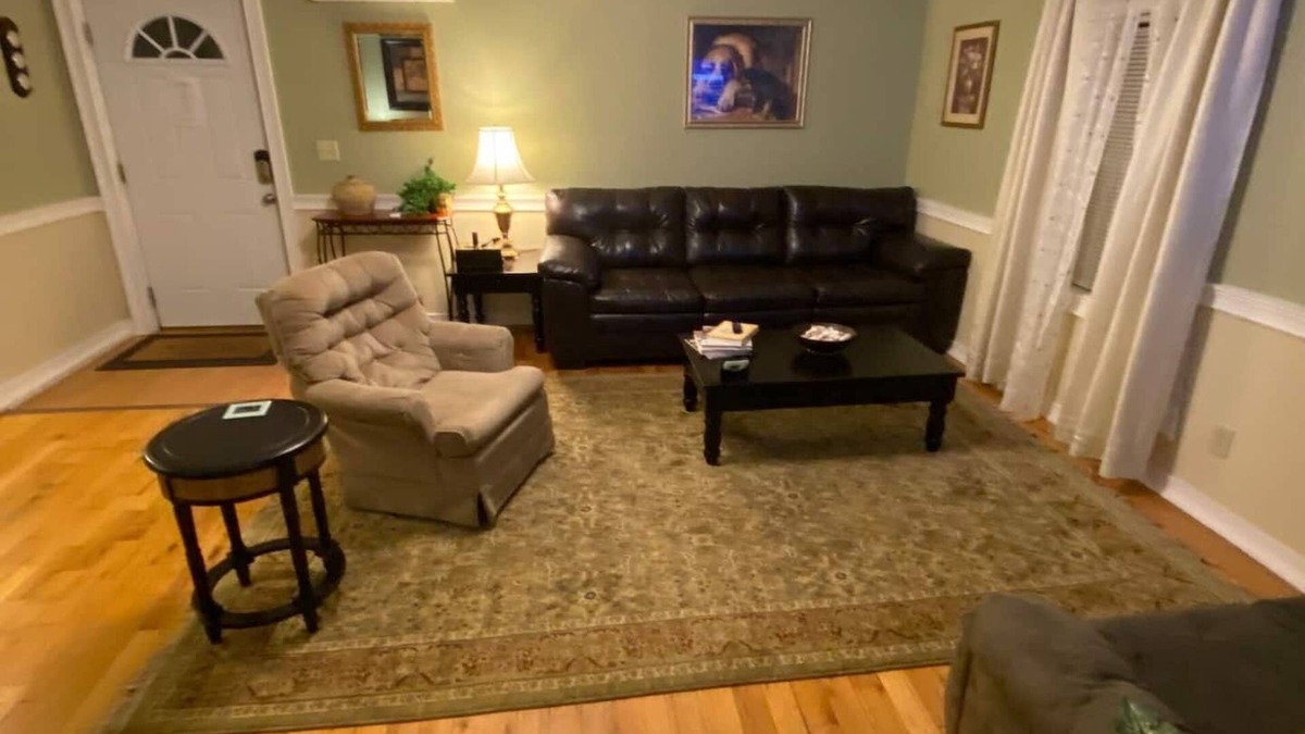 Waverly Apartment | Private, spacious and comfortable 2 bedrooms