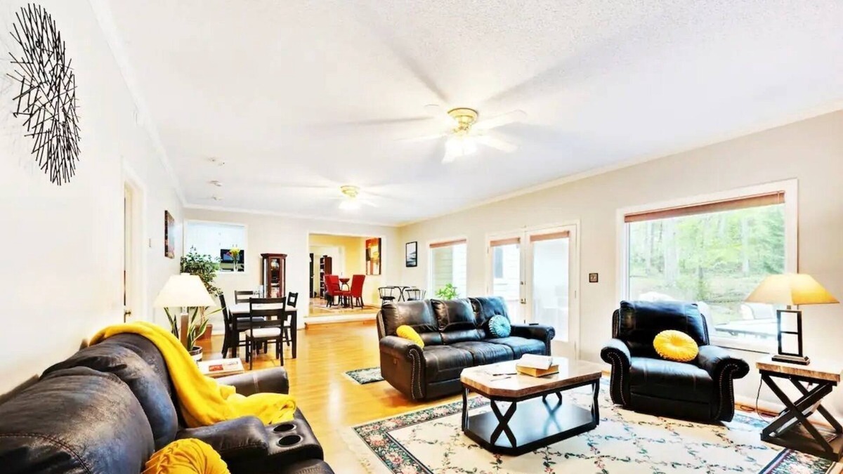 Watkinsville House | Private Spacious Getaway Near the Heart of Athens!