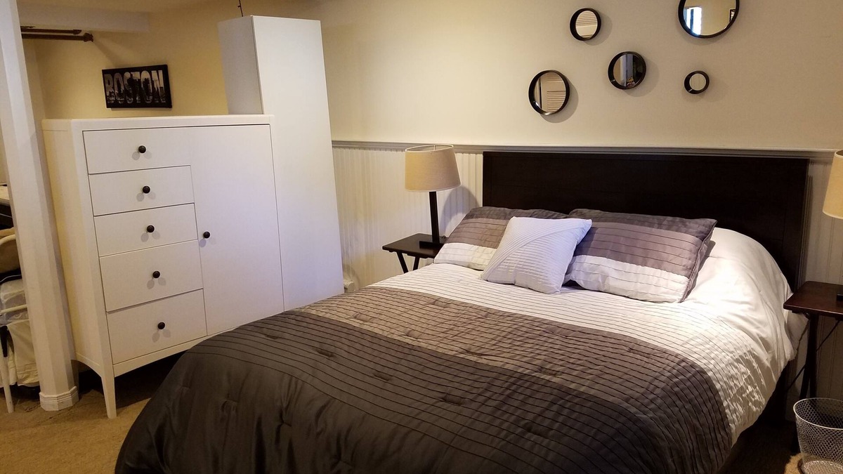 Reading Apartment | Private, Spacious Suite, Private Entrance, near Boston