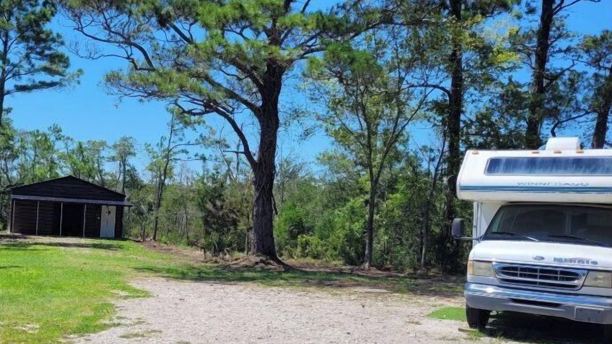 Sealevel House | Private Stationary RV Rental On The North Carolina Coast