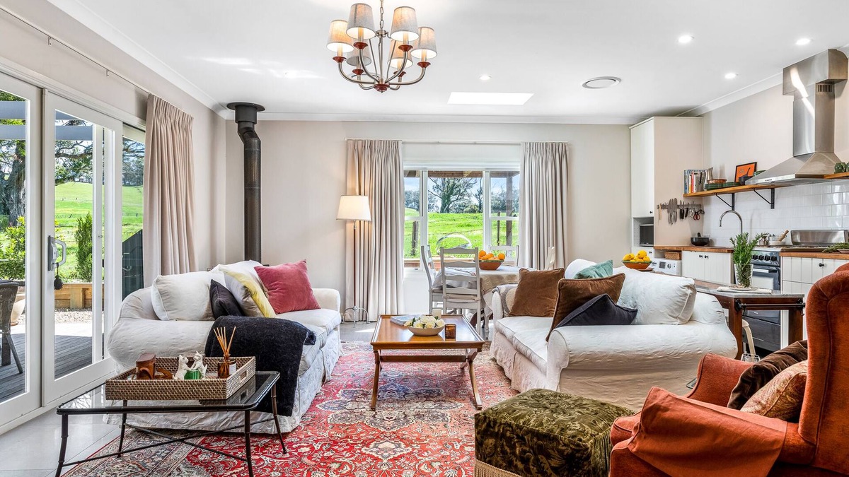 Welby Apartment | Private, stylish two bedroom cottage nestled in a spacious park like setting.