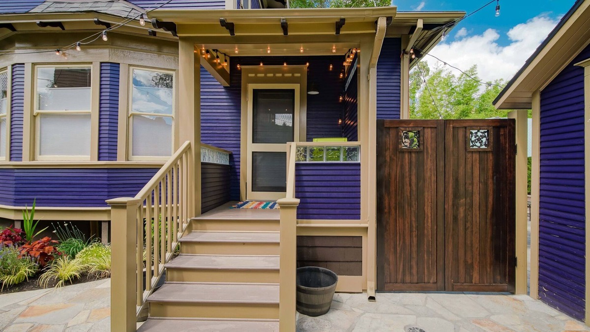 Humboldt Apartment | Private suite for 1–2 w/secret patio & gas firepit