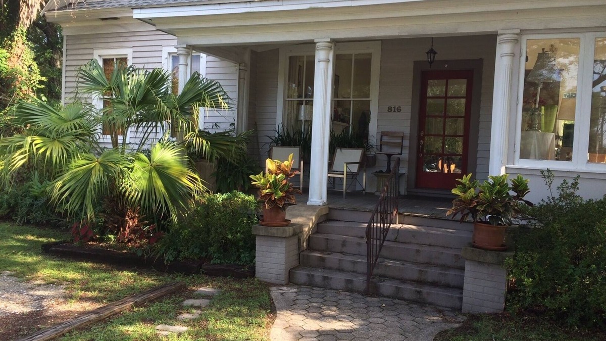 East Hill House | Private Suite in Historic Home
