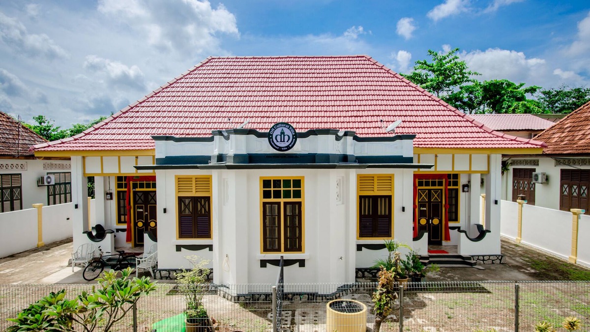 Malacca City Villa | Private swimming pool + BBQ area in Malacca town area [DH Cultural Villa 1]