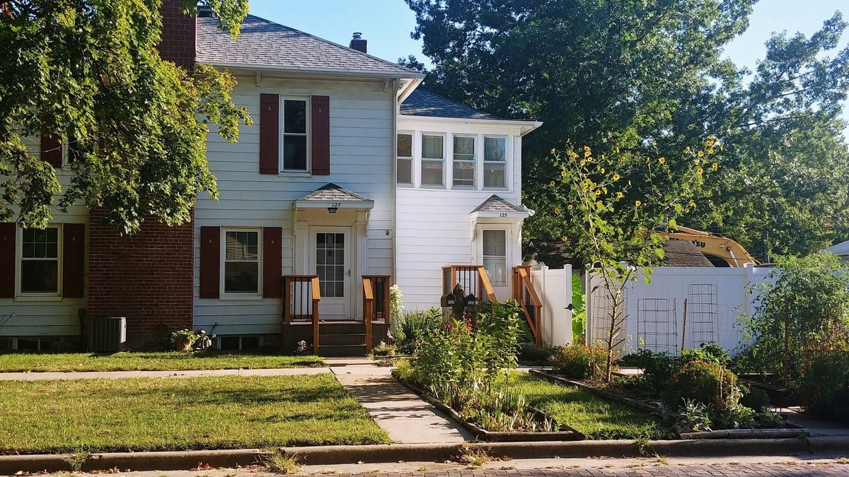 Emporia Apartment | Private Upper Deck surrounded by flower and vegetable gardens. Pet friendly