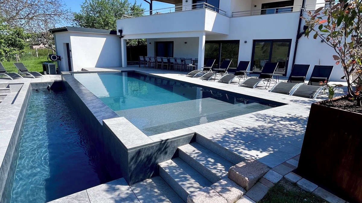 Dettwiller Villa | Private villa 230m2/Overflow pool/Jacuzzi-Sauna/Games - Pétanque Strasbourg