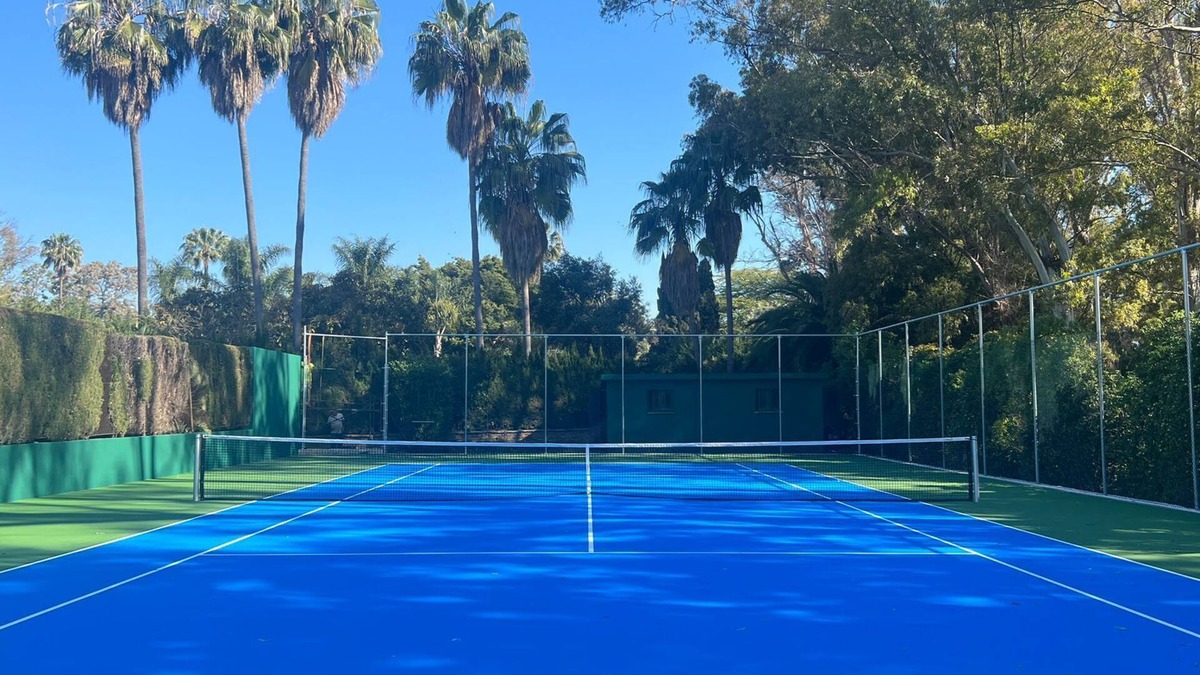 Guadalmina Villa | Private villa in exclusive area, with pool, tennis and direct access to beach