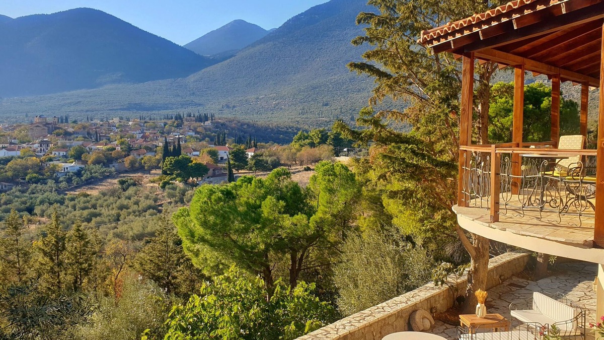 Kato Pedina Villa | Private Villa with Panoramic View