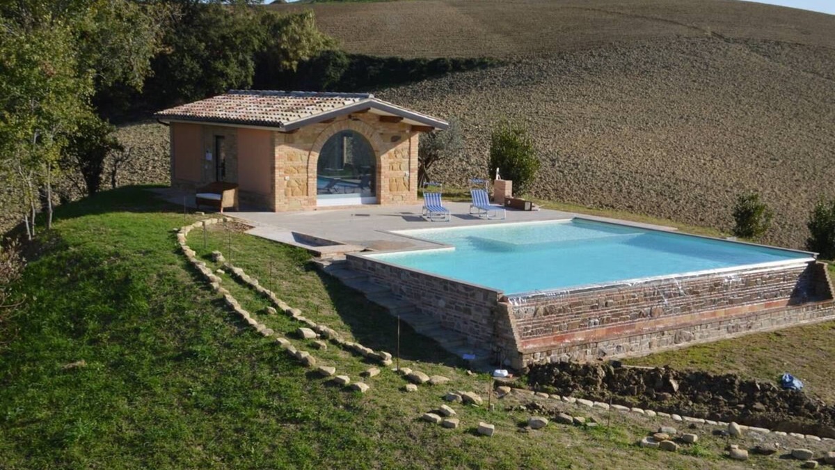 Loro Piceno Villa | Private villa with swimming pool in Le Marche